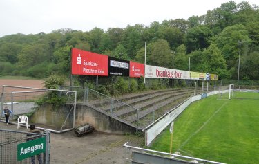 Stadion Holzhof