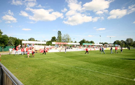 Willi-Tröger-Stadion