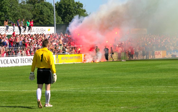 Willi-Tröger-Stadion