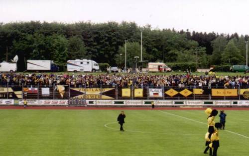 Vogtlandstadion - Hintertorbereich mit Anzeigetafel