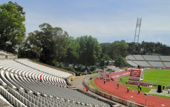 Estadion Nacional <i>Oeiras</i>