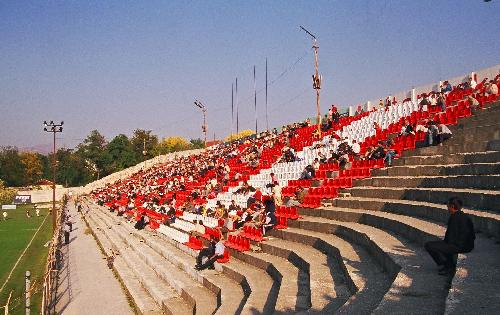 Gradski Stadion Goze Deltschew - Tribüne besetzt