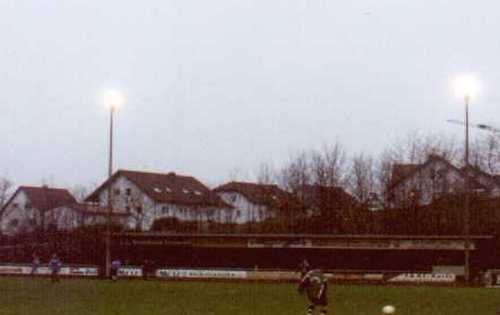 Stadion in der Dell - Unterstand