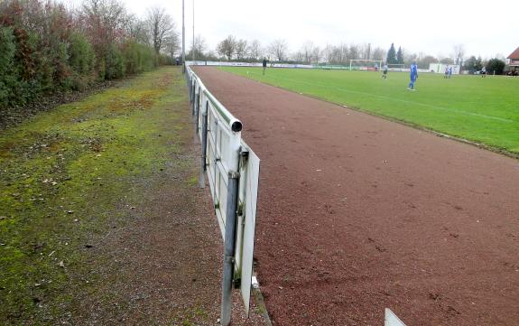 Reinhard-Niemeyer-Stadion