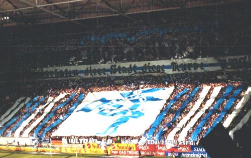 Arena AufSchalke - '... prgten diese Stadt, diese Kurve, uns' - naja mich nicht ;-)