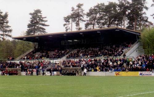 Hardtwaldstadion - Tribne besetzt