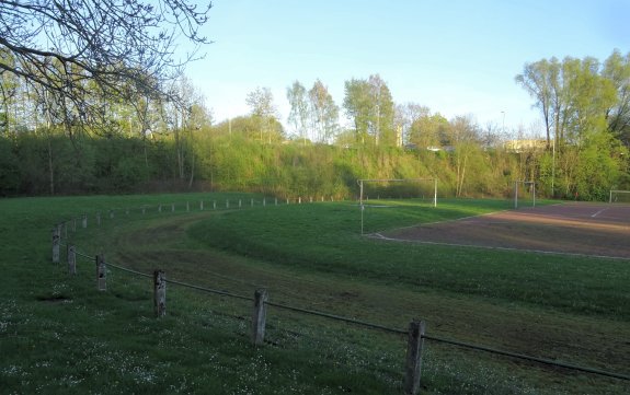 Sportplatz Rote Berge