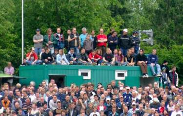 Preuen-Stadion - Einsturzgefhrdet: Klohuschen