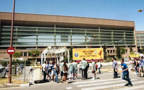 Estadio Olimpico Sevilla - Auenansicht