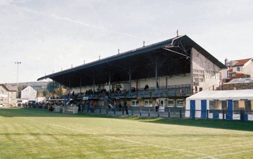 Stade Géronstère - Tribüne