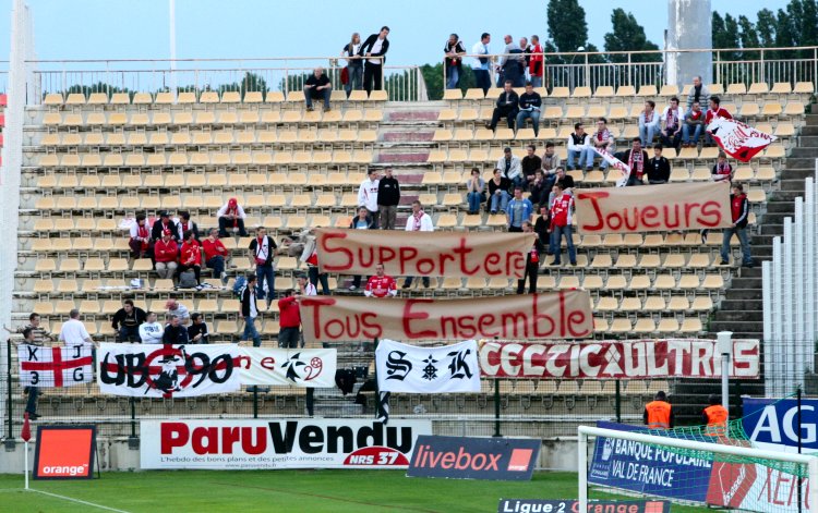 Stade de la Vallée du Cher