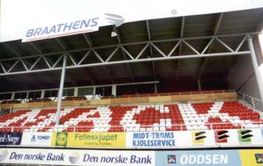 Westfalenstadion - Tribüne Nahansicht 1