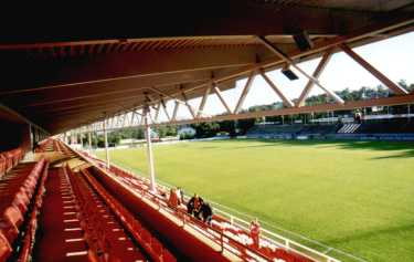 Westfalenstadion - Tribüne Nahansicht 2