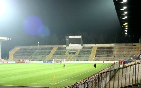 Grotenburgstadion - Südtribüne