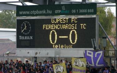 Szusza Ferenc-Stadion - Anzeigetafel Heimseite