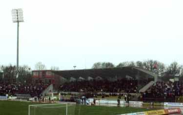 Donaustadion - Gegentribüne