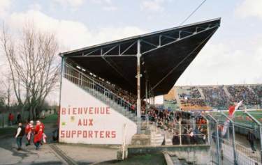 Stade Nungesser - Gegentribne