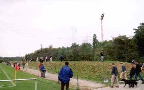 Sportplatz am Espenloh - Graswall