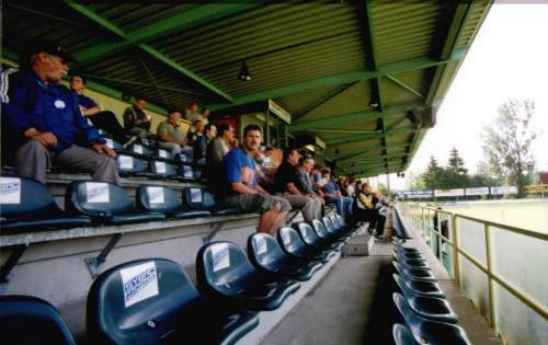 Stadion am Wasserwerk - auf der Tribüne