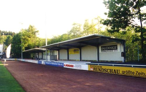 Riesei-Stadion - Tribüne