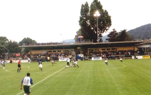 Stadion Bergholz - feste Tribüne