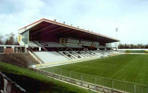 Bundesstadion S&uuml;dstadt - Trib&uuml;ne Innenansicht